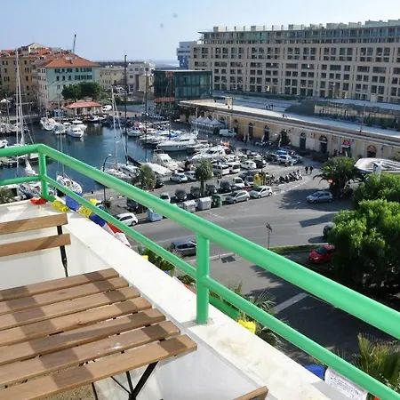 Bed & Breakfast Nonna Rina Savona