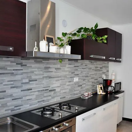 Nonna Rina 萨沃纳