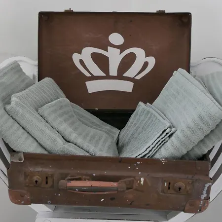 Nonna Rina Oda ve Kahvaltı